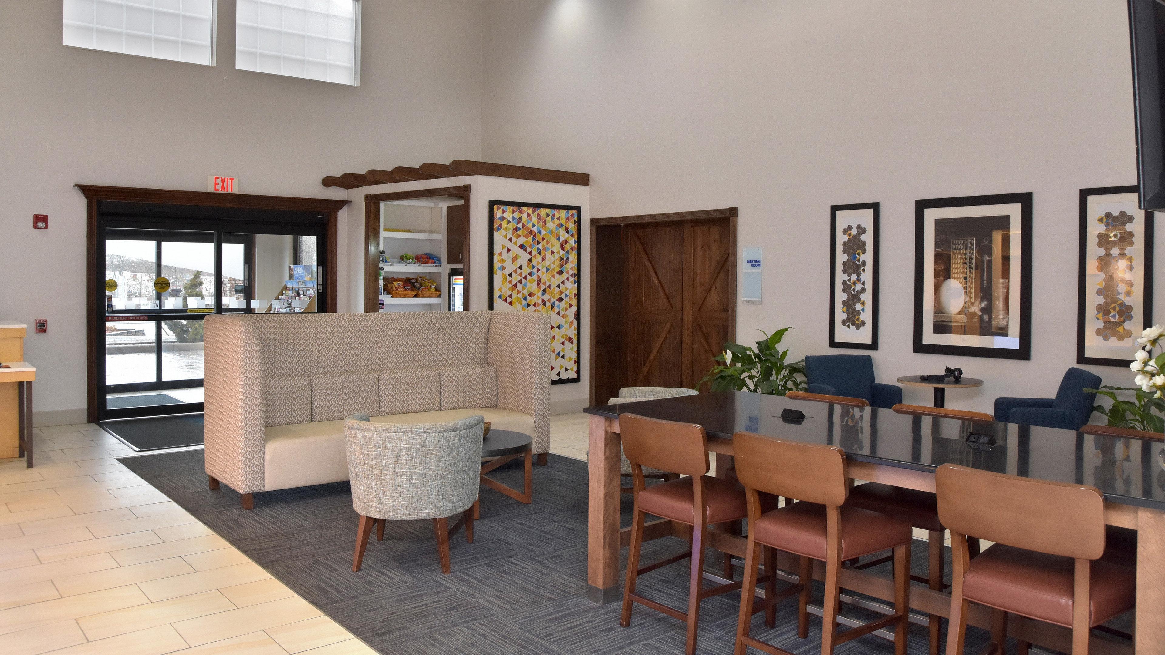 Holiday Inn Express Mount Pleasant- Scottdale By Ihg Ngoại thất bức ảnh