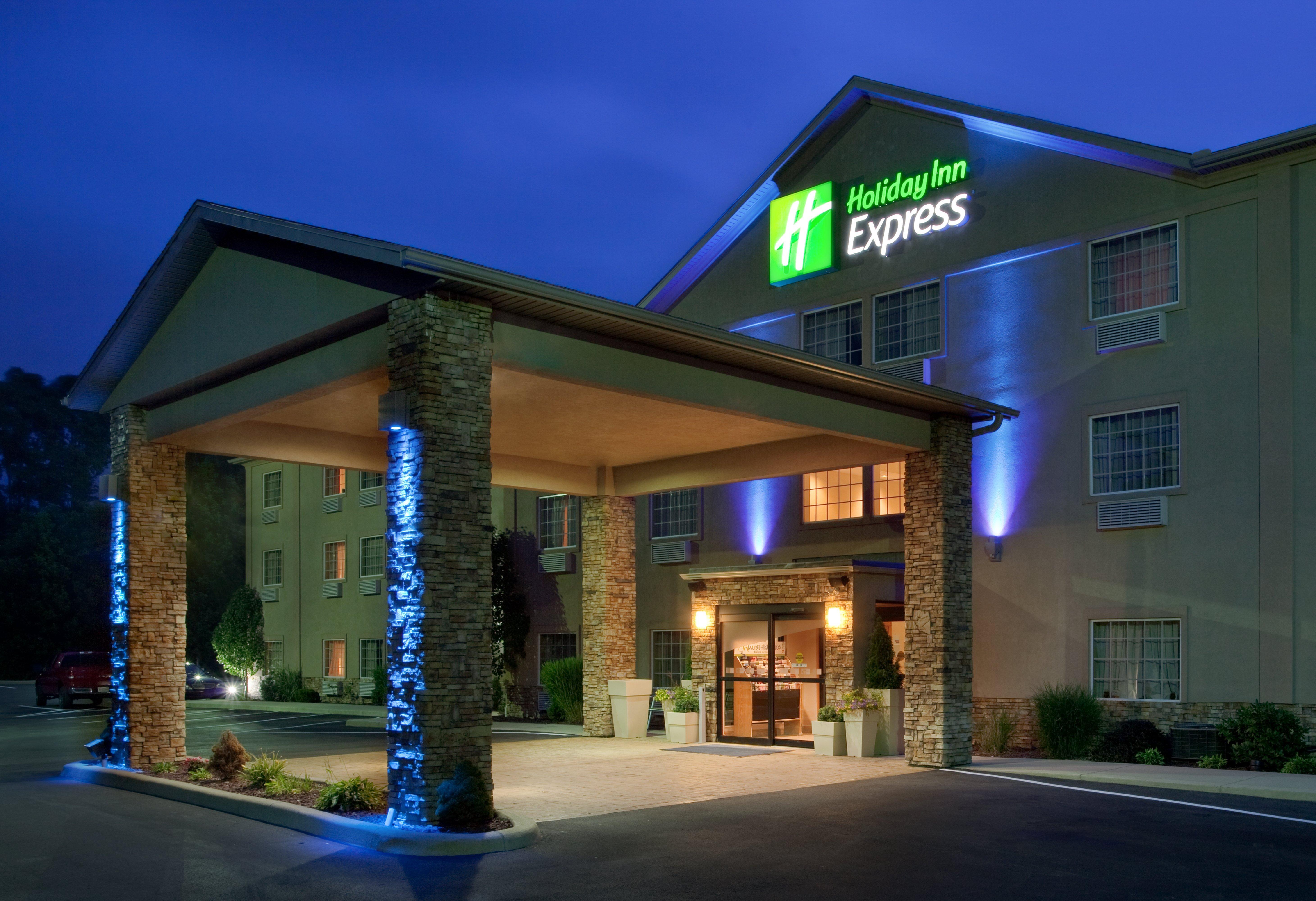 Holiday Inn Express Mount Pleasant- Scottdale By Ihg Ngoại thất bức ảnh