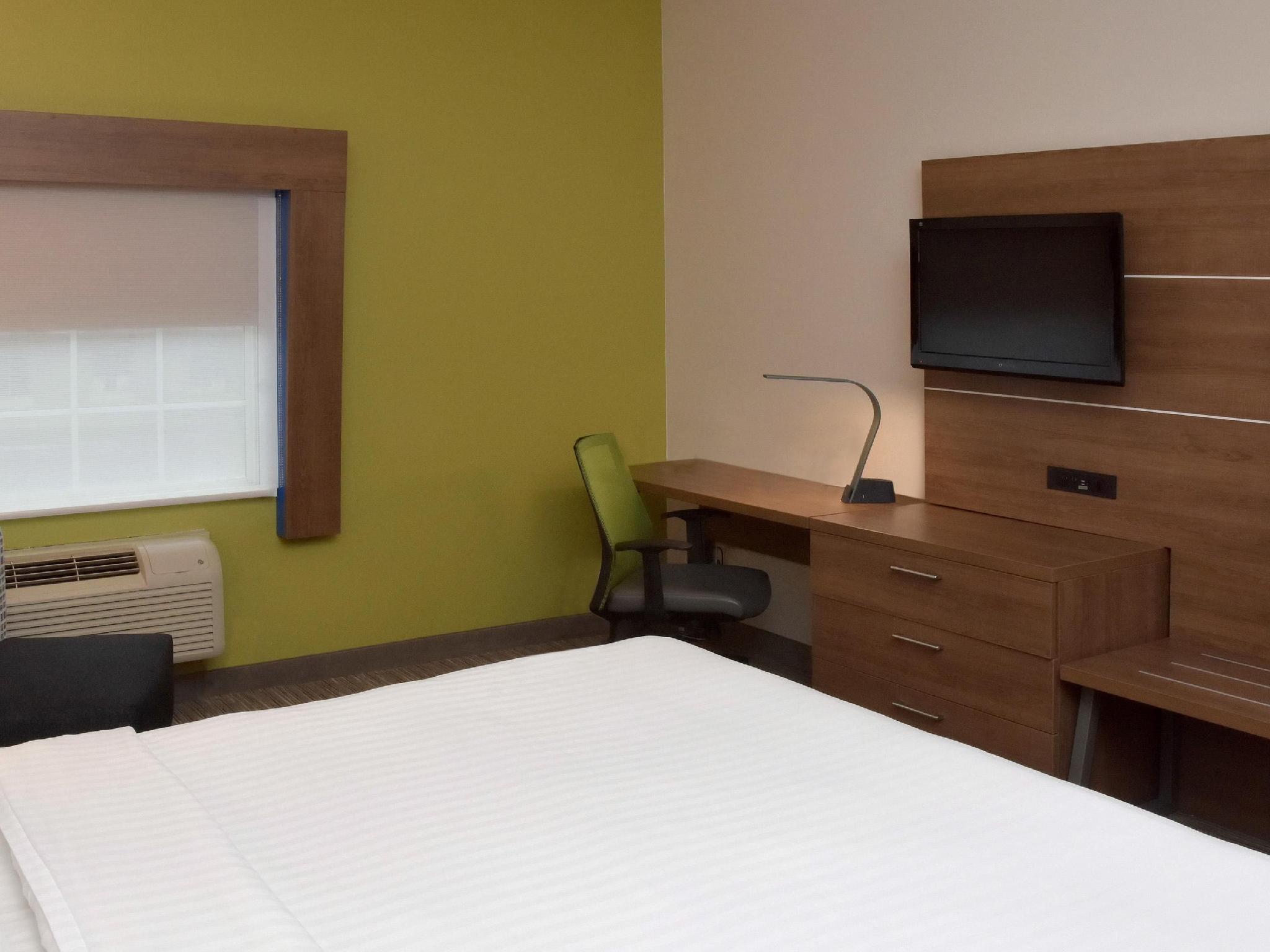 Holiday Inn Express Mount Pleasant- Scottdale By Ihg Ngoại thất bức ảnh
